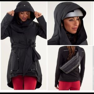 Lululemon Pedal Power rain jacket